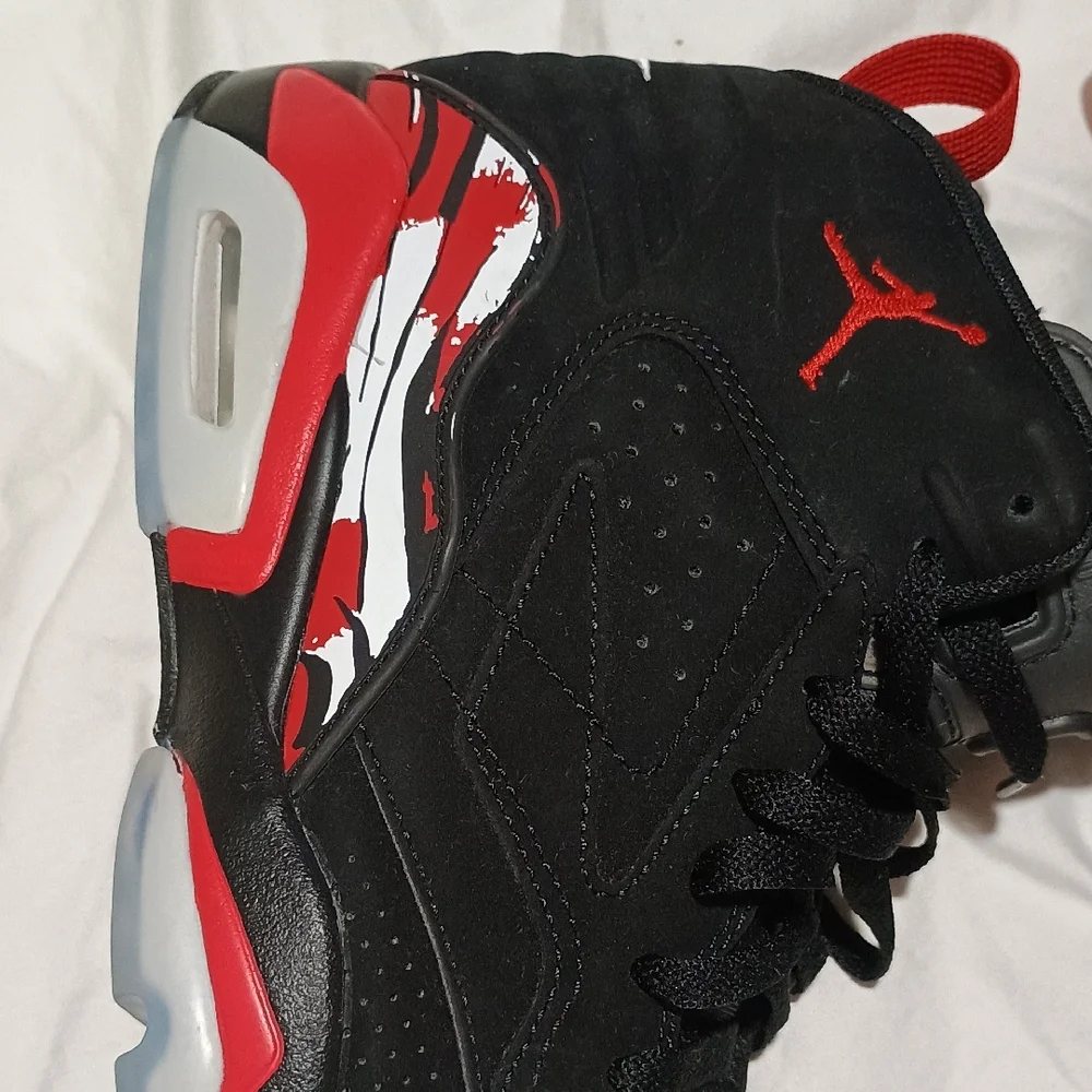 Flight  Nike Air Jordans Shoes - Black and Red 8 mens - Picture 5 of 11
